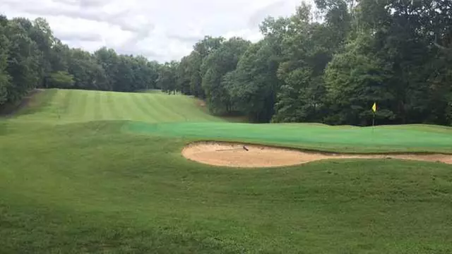 Online Booking - Round of Golf at Lake of the Woods Golf Course - Primary Image