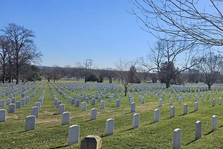 Discover Washington DC on a Day Trip from Manhattan or New Jersey