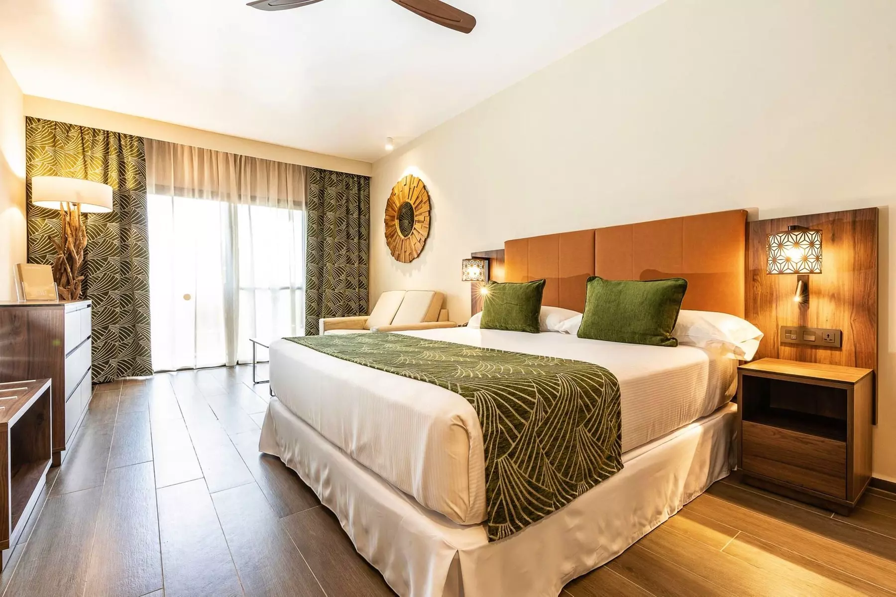 ✈ ZANZIBAR | Nungwi - RIU Palace Zanzibar - Adult only 5*, 5 notti ...