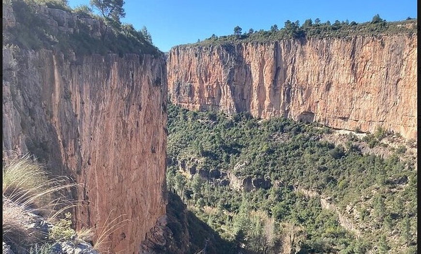 Image 4: Tour Privado de Valencia a Puentes Colgantes de Chulilla