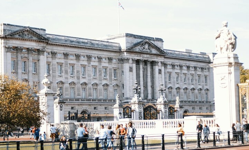 Image 11: London's Top Iconic Sights Tour with Fun, Local Tour Guide