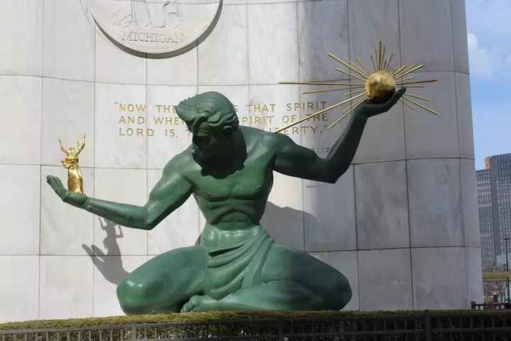 Self Guided Detroit's Spirit and History Solo Walking Tour