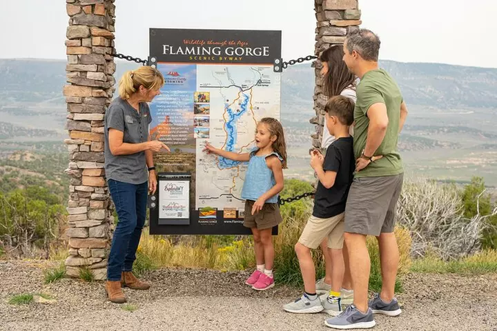 Flaming Gorge Full-Day Bus Tour