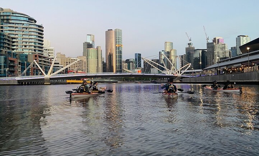 Image 6: Melbourne Sunset Kayaking Experience with Dinner