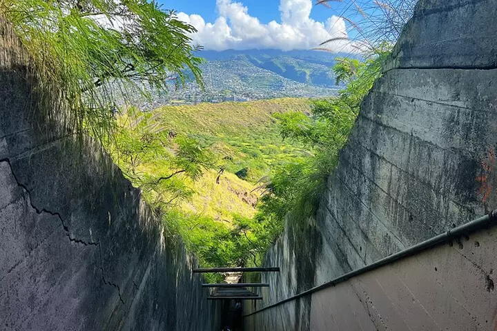 Diamond Head Hiking and Oahu Island Experience feat. North Shore