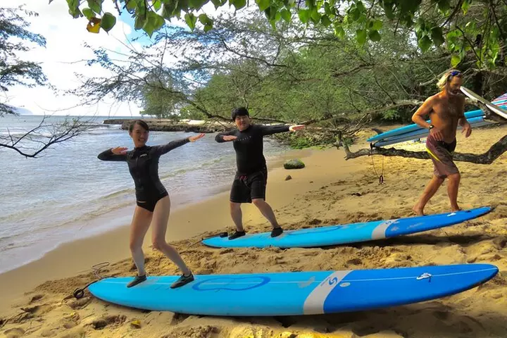 Group Surf Lessons for beginners on the North Shore of Oahu