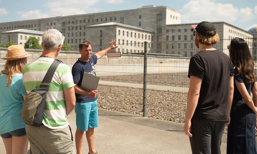 Image 2: Rundgang Die letzten Tage des Zweiten Weltkrieges durch Berlin