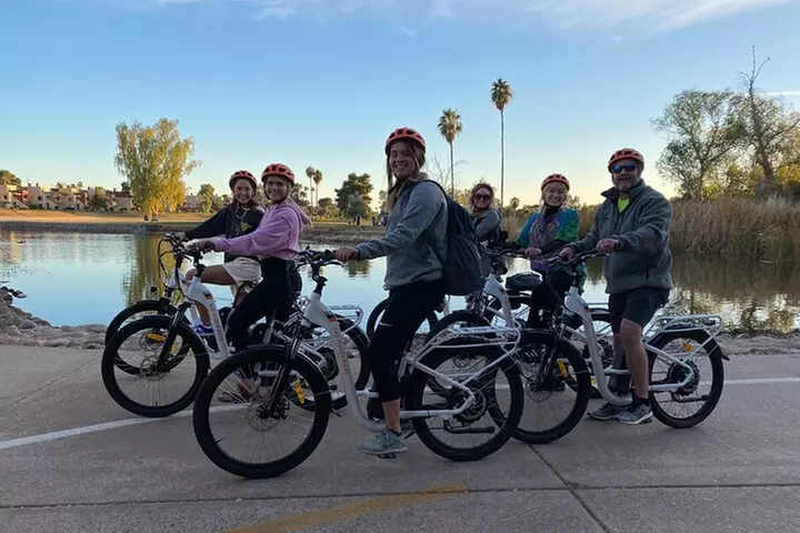Scottsdale & McCormick Ranch E-Bike Tour - 2 Hours