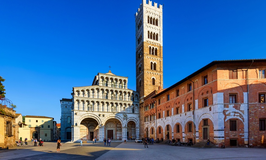 Image 2: ✈ ITALY | Florence - Cinque Terre and Tuscany Unescorted Self-Drivi...