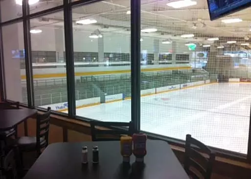 5% Cash Back at Bender's Bar and Grill