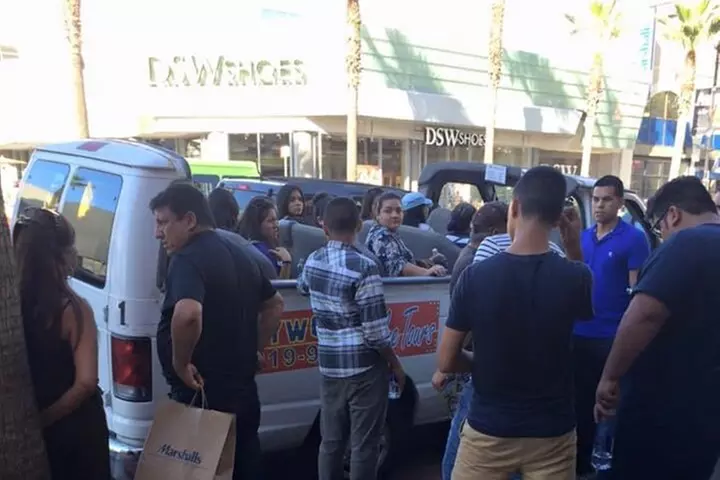 2-Hour Shared Celebrities Home Tours in Hollywood