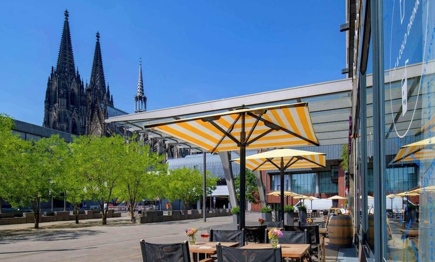 Image 4: ✈ ALLEMAGNE | Cologne - Hotel Mondial am Dom Cologne MGallery 4*, 1...