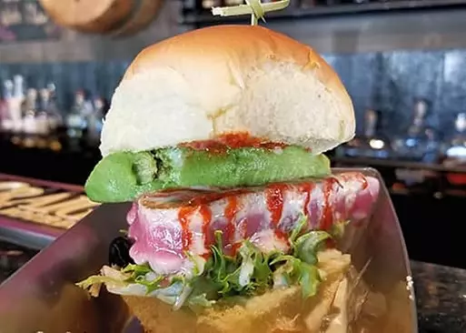 5% Cash Back at Sidecar Slider Bar - Lansing