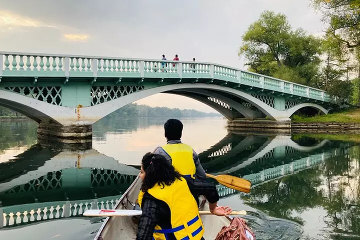 Sunset Canoe Tour of the Toronto Islands - Primary Image
