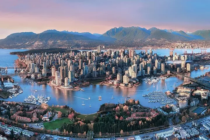 Explore Vancouver: Self-Guided Audio Tour