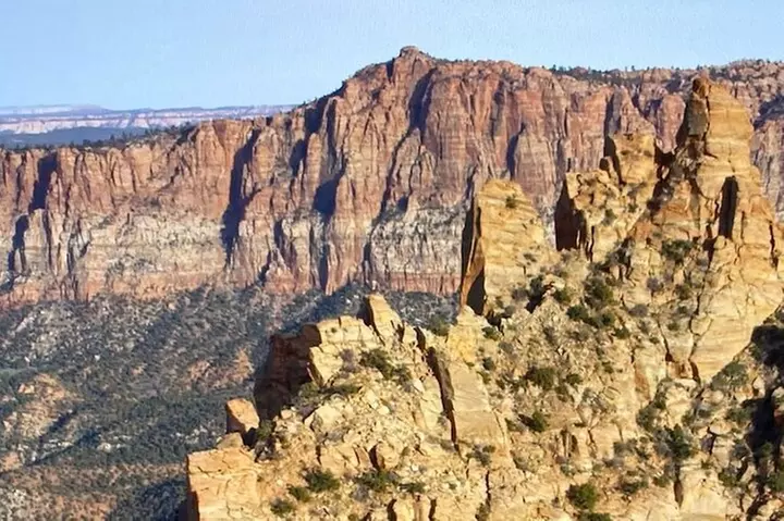 55 Mile - Helicopter Tour Around Zion National Park