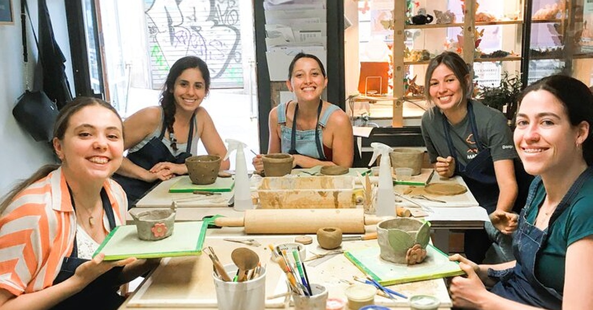 Taller de cerámica artesanal en Barcelona