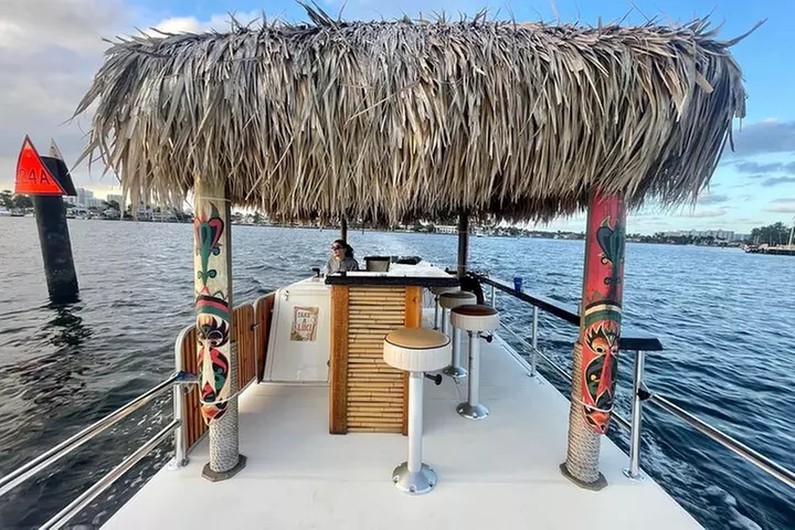 3 hour Private Tiki Boat Tour in Fort Lauderdale - Primary Image