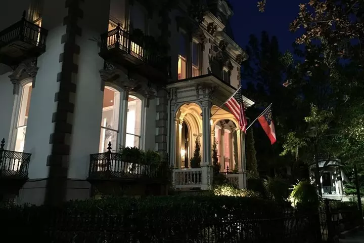 90 minute Original Haunted Savannah Tour | 8pm