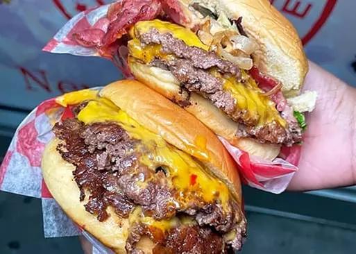 5% Cash Back at Burgermania