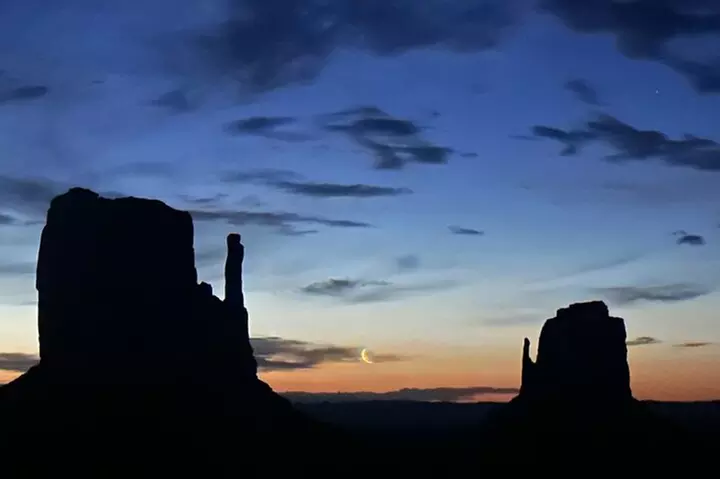 Sunrise Tour of Monument Valley