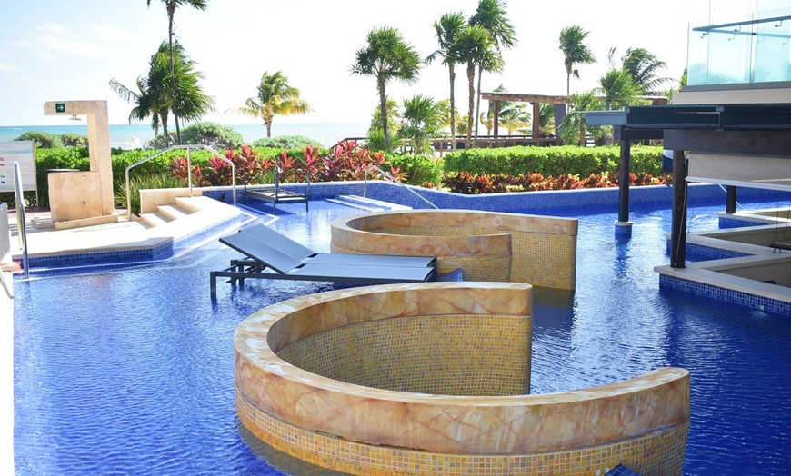 Image 14: ✈ MEXIQUE | Cancun - Hideaway at Royalton Riviera Cancun 5*, 5 nuit...