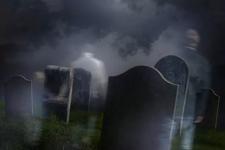 Ghost On the Strand Ghost Tour