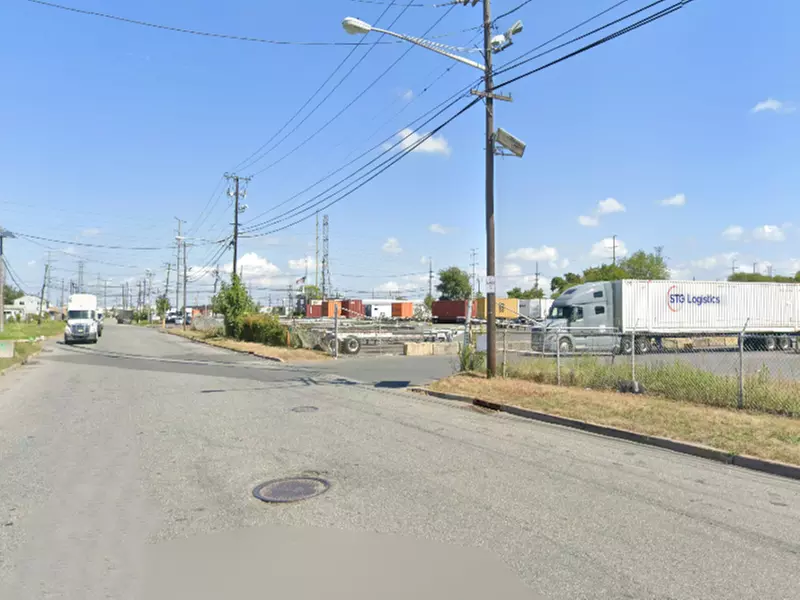 Parking at Park and Sail Lot