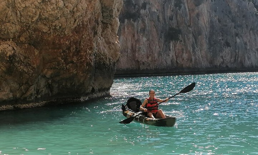 Image 12: Excursión en kayak en Jávea ,Cala Granadella ( Esnórquel) Caló,llop...