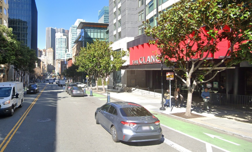 Image 1: Parking at The Clancy Hotel - Valet Kiosk