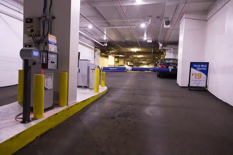 Parking at Underground Entrance - 1 S. Lower Wacker Dr. Garage