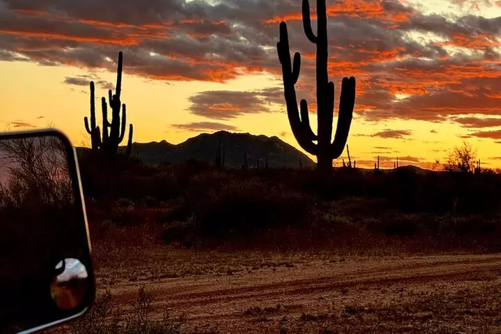 Sonoran Desert Jeep Tour at Sunset