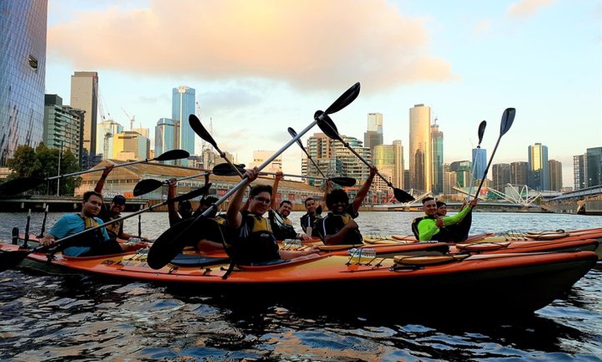 Image 5: Melbourne Sunset Kayaking Experience with Dinner