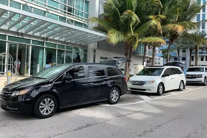 Private Transfer from Las Vegas McCarran Airport (LAS) to Las Vegas - Primary Image