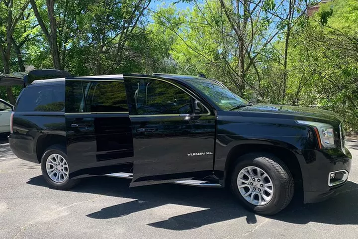Black SUV Hourly Service & Luxury Airport Transfers