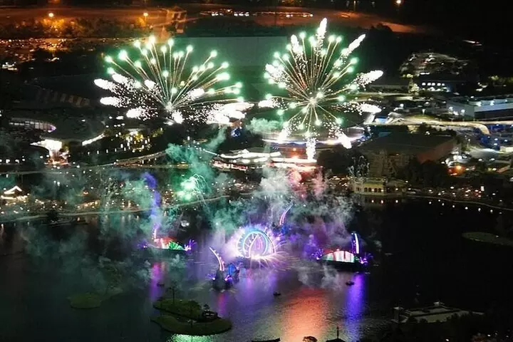 Family pack 77 Miles Helicopter Tour Fireworks & all Theme Parks