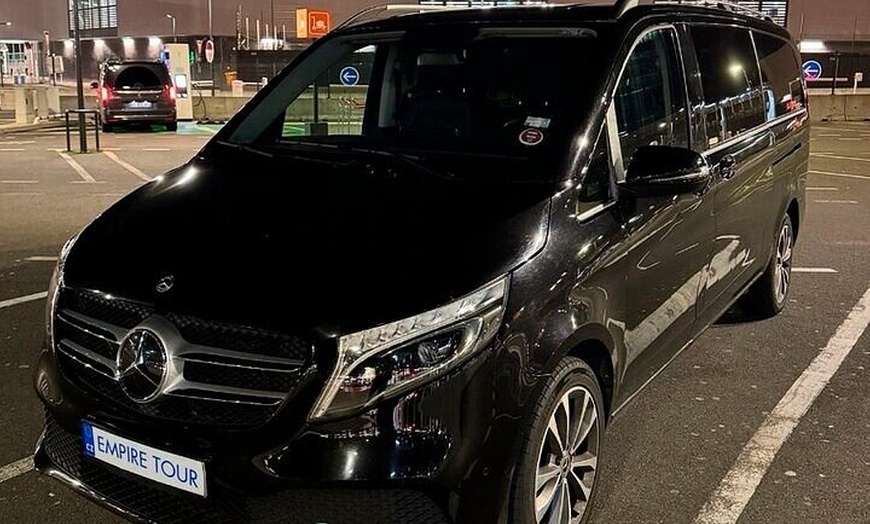 Image 3: Transfert privé de Aéroport Orly ORY à Paris Ville