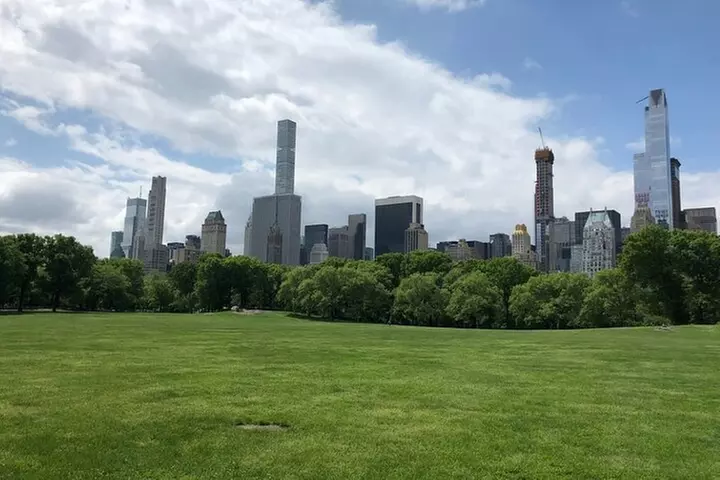 Electric Bike Tour of Manhattan and the Waterfront Greenway - Second Medium