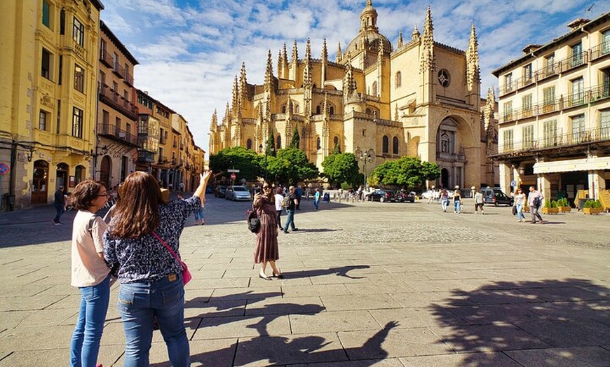 Image 15: Visita guiada de Ávila y Segovia y espectáculo flamenco en Madrid