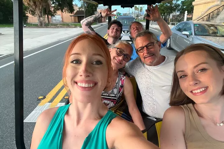 Locally-Guided Tampa Sightseeing Tour in Street-Legal Golf Cart
