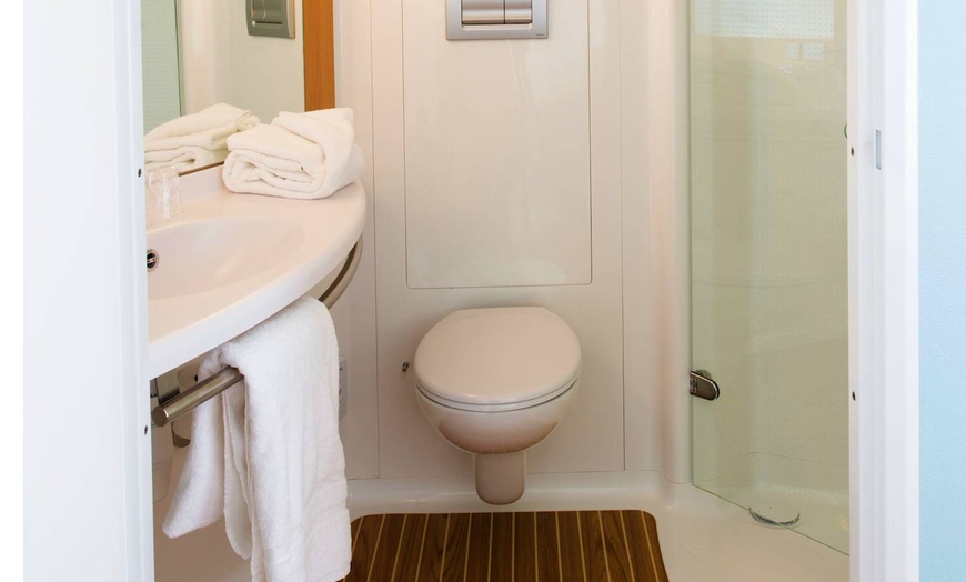 Image 73: ✈ SCHOTLAND | Edinburgh - ibis Edinburgh Centre South Bridge - Roya...