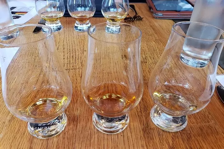 3 Hour Whiskey and History Tour - Primary Image