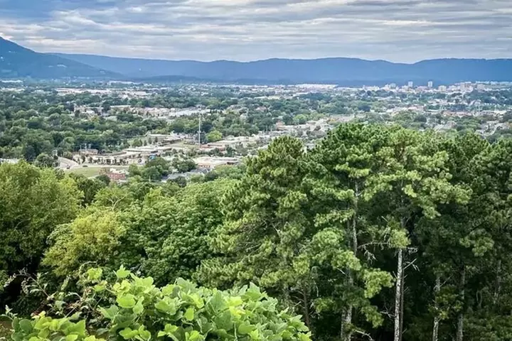 Private Helicopter Tour of Downtown Chattanooga - Second Medium