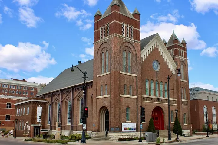Land of Lincoln Smartphone Audio APP Self Guided Walking Tour