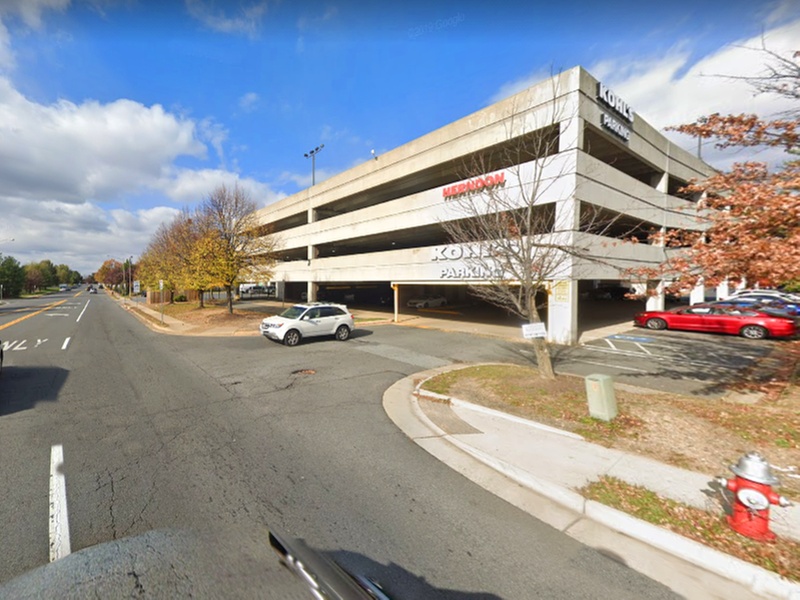Parking at Herndon Park & Travel Garage - IAD