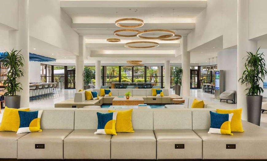 Image 4: ✈ FLORIDA | Kissimmee - Delta Hotels Orlando Celebration 4*, 3 nach...