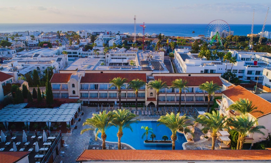 Image 17: ✈ CHYPRE | Ayia Napa - Napa Plaza Hotel - Adult Only 4*, 3 nuit - A...