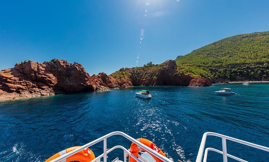 Image 2: Croisière à la Corniche d'Or au départ de Cannes