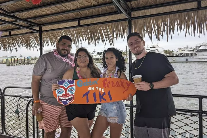 Ft Myers Beach 2 Hour Tiki Pub Fun in the Sun Dolphin Cruise