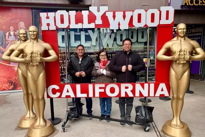 Shared 4 Hours LA Afternoon Tour With Hollywood Sign and Star Homes - Primary Image